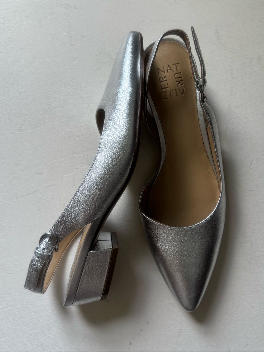 Nauralizer Banks Silver Leather Slingbacks - Picture 4 of 16